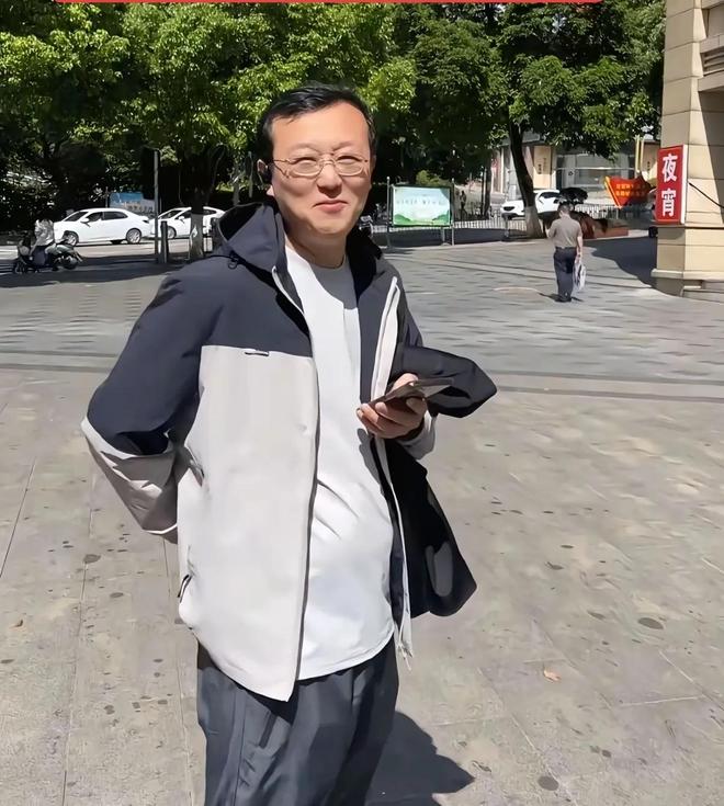 担心三姐妹会分红不均看哈妈霸气回复AG真人登录入口瑾汐还没带货网友就(图5)