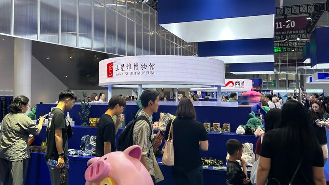 三星堆文创亮相深圳文博会！AG真人火爆！罗江非遗、(图5)