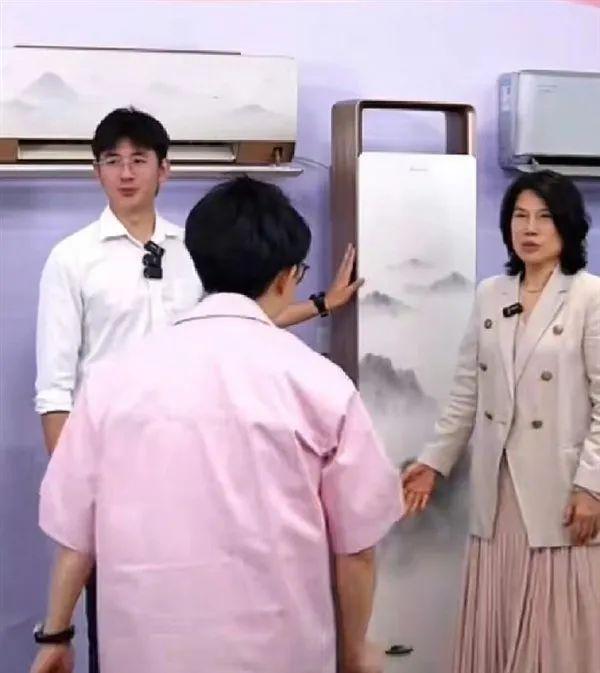 调”曝光网友：比玫瑰款更让人绷不住！AG真人旗舰厅登录董明珠“老人味空(图8)